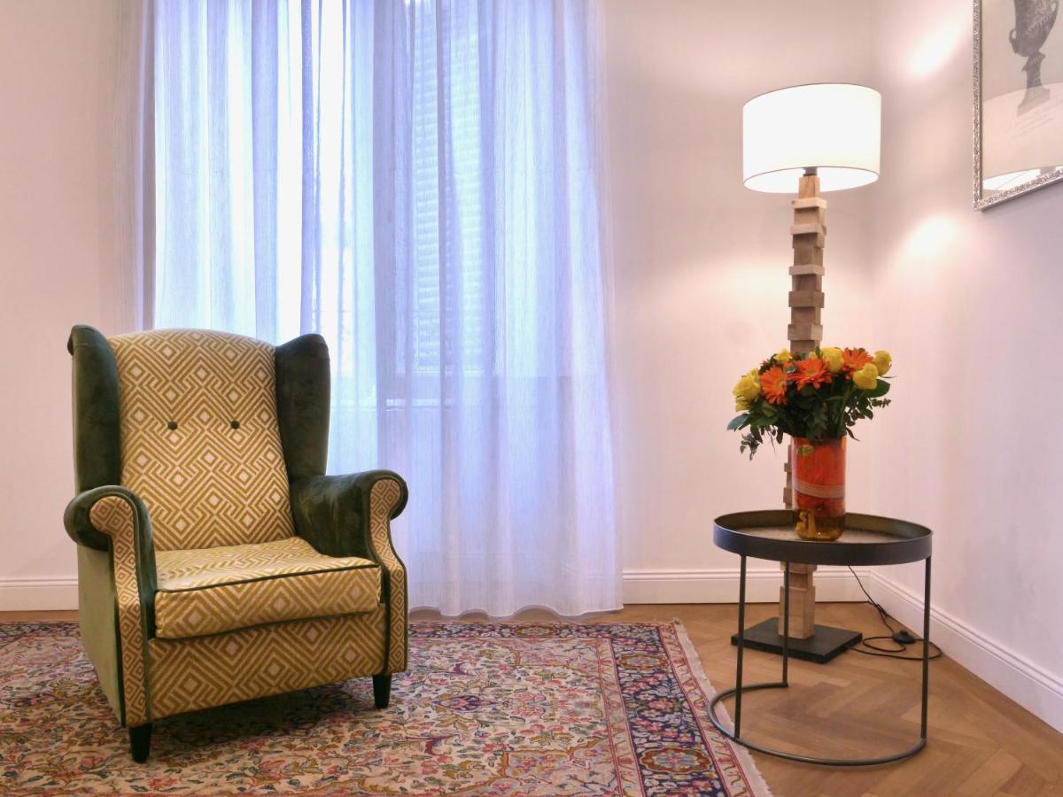 Helmirage Trevi Suite Roma Dış mekan fotoğraf